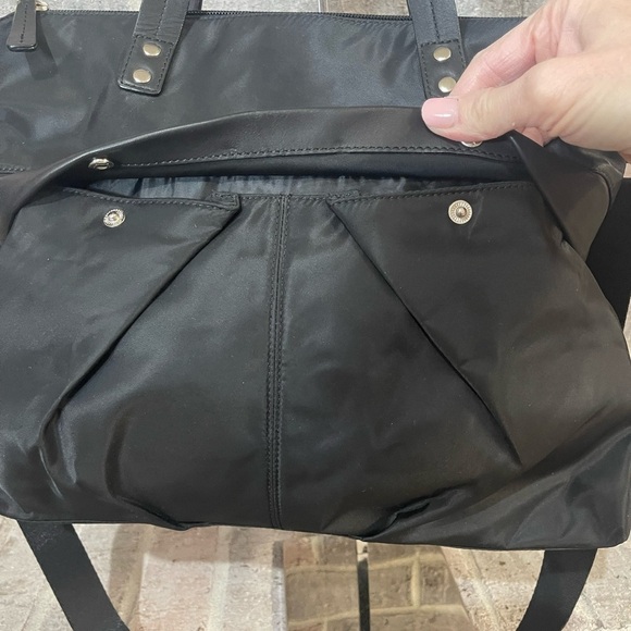 Banana Republic Elegant Black Tote - Picture 4 of 10